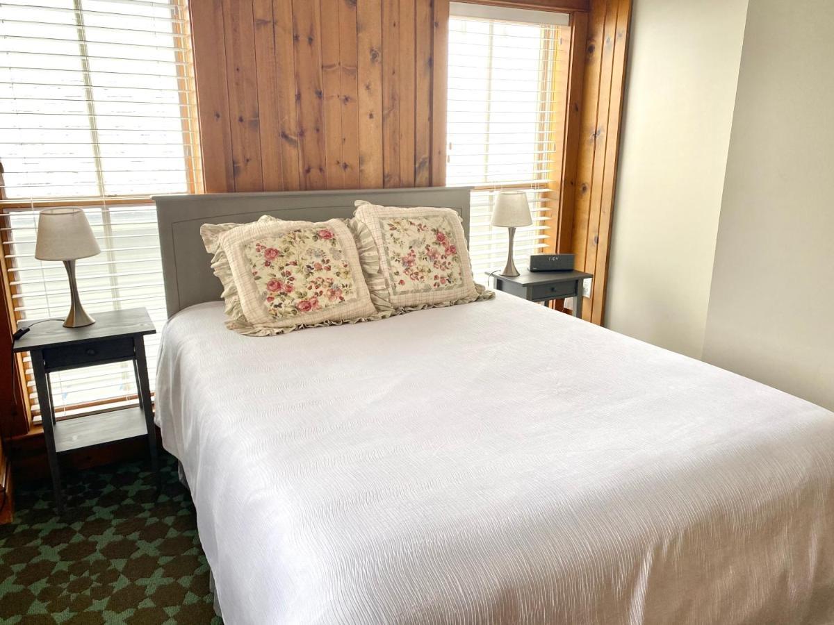 Harbor House Inn Grand Haven Chambre photo